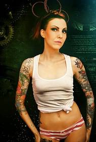 sexy women are so tattooed