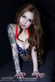 ženský sexy krása tetovanie vzor