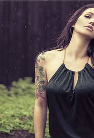European and American sexy beauty beautiful sensual tattoo wallpaper picture picture