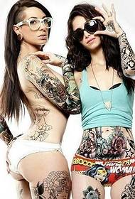 rendkívül szép szexi nők és gyönyörű tetoválásmintáik