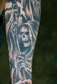 简单设计的黑色死亡骷髅手臂纹身图案