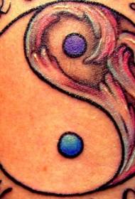 Plotki Yin i Yang i spray łączony wzór tatuażu na ramieniu