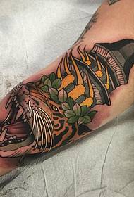 Big arm painted new school tiger tattoo pattern