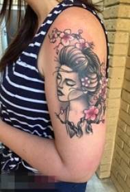 Bahan tanaman lengan bunga potret gambar tato
