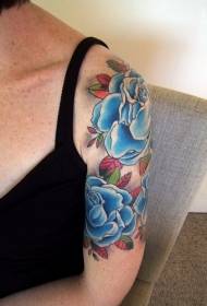 Blå rose storarm tatoveringsmønster