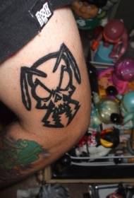 Big arm horned black skull tattoo pattern