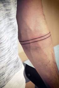 シンプルな黒の平行線の腕のタトゥーパターン