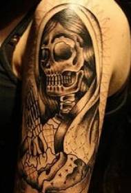 Tattoo tattoo on the arm