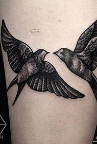 Big arm two black gray swallow tattoo tattoo pattern