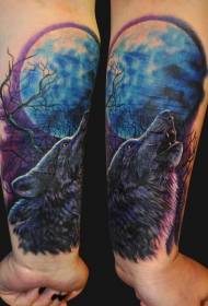 腕色のオオカミと月のタトゥーパターン