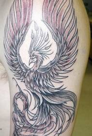 Убава шема на тетоважи со голема огнена феникс