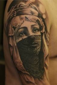 Tus ntxhais lub veil portrait tattoo nrog caj npab daim ntaub thaiv kua muag