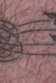 Sort tribal armbånd tatoveringsmønster