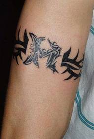Arm totem tribal tattoo pattern