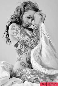 Tetoválás show, javasolja a személyiség szexi nő tetoválás mintát