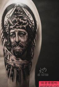 ແຂນ pop ເຢັນ Jesus ຮູບແບບ tattoo