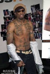 Model de tatuaj de cerneală Rodman străin