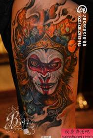 A very popular Sun Wukong tattoo pattern on the legs.