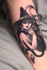 Tatuaje de bruxa brazo de rapaza e imaxe de tatuaxe de bruxa