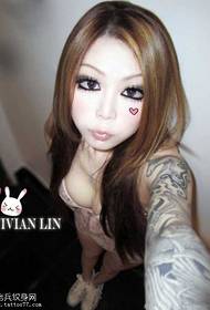 Arabinrin Lin Jingwen Domineering Tattoo Ilana