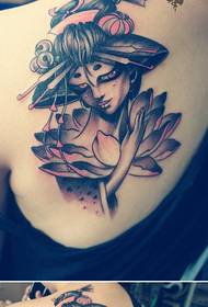 Dívky ramena módní krásný gejša tetování vzor