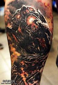 Модел на татуировка на огън човек