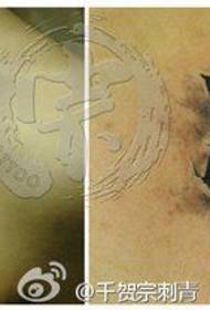 Beautiful beautiful black and gray lotus tattoo pattern at the beautiful clavicle