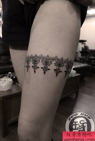 Sexy glamorous beauty legs lace tattoo pattern
