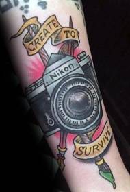 Tatuaxes de cámara unha variedade de deseños de tatuaxes de cámara