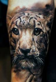 Oso leial margotutako leopardo avatar tatuaje eredu errealista