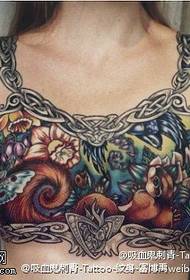 Podprsenka tetování vzor na těle