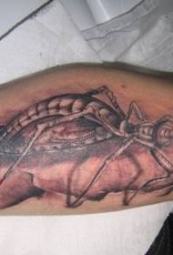 Braç realista patró de tatuatge de formiga enorme