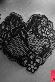 Moaie boobs popje prachtige patroanen fan leafde tatoet