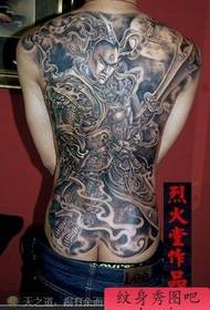 Muški leđa super zgodan leđni uzorak tetovaže Langji