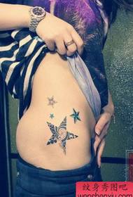 Krásné a stylové pěticípé hvězdy tetování vzor pro dívky