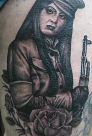 Polizia gorriaren emakumea tatuaje eredua
