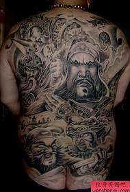 Dominējot pilniem pieciem tīģeriem, būs Guan Gong Zhao Yun tetovējums