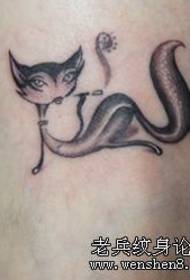 Katės tatuiruotės modelis - grožio kojų katės tatuiruotės modelis