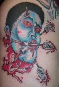 Malowany azjatycki mężczyzna rodzący wzór tatuażu