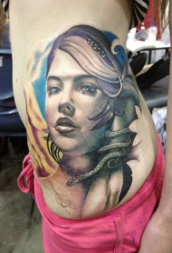 Talia po stronie nowego szkolnego stylu koloru kobiety portreta tatuażu wzór