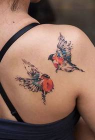 Tatuaje de aves do elfo lindo