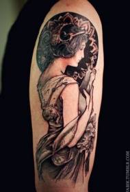 Stor arm old school farge vakkert kvinne portrett tatovering mønster
