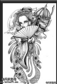 Gió truyền thống geisha đen và trắng và hình xăm bản thảo