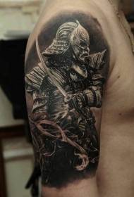 Patrón de tatuaje de guerrero japonés de brazo grande