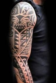 Boys Black and White Tribal Totem Tattoo Sting Tips Simple Personality Line Tattoo Pattern