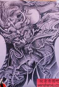 Mandstatoveringsmønster: Super dominerende fuld bag Dragon Tattoo Pattern