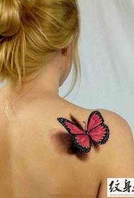 Όμορφη τατουάζ πεταλούδα 3d