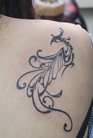Tattoo ya phoenix totem a hêsan lê elegant