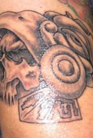Aztek savaşçısı kafatası dövme deseni