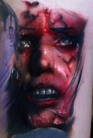 Tatuaje de muller espeluznante en estilo de terror